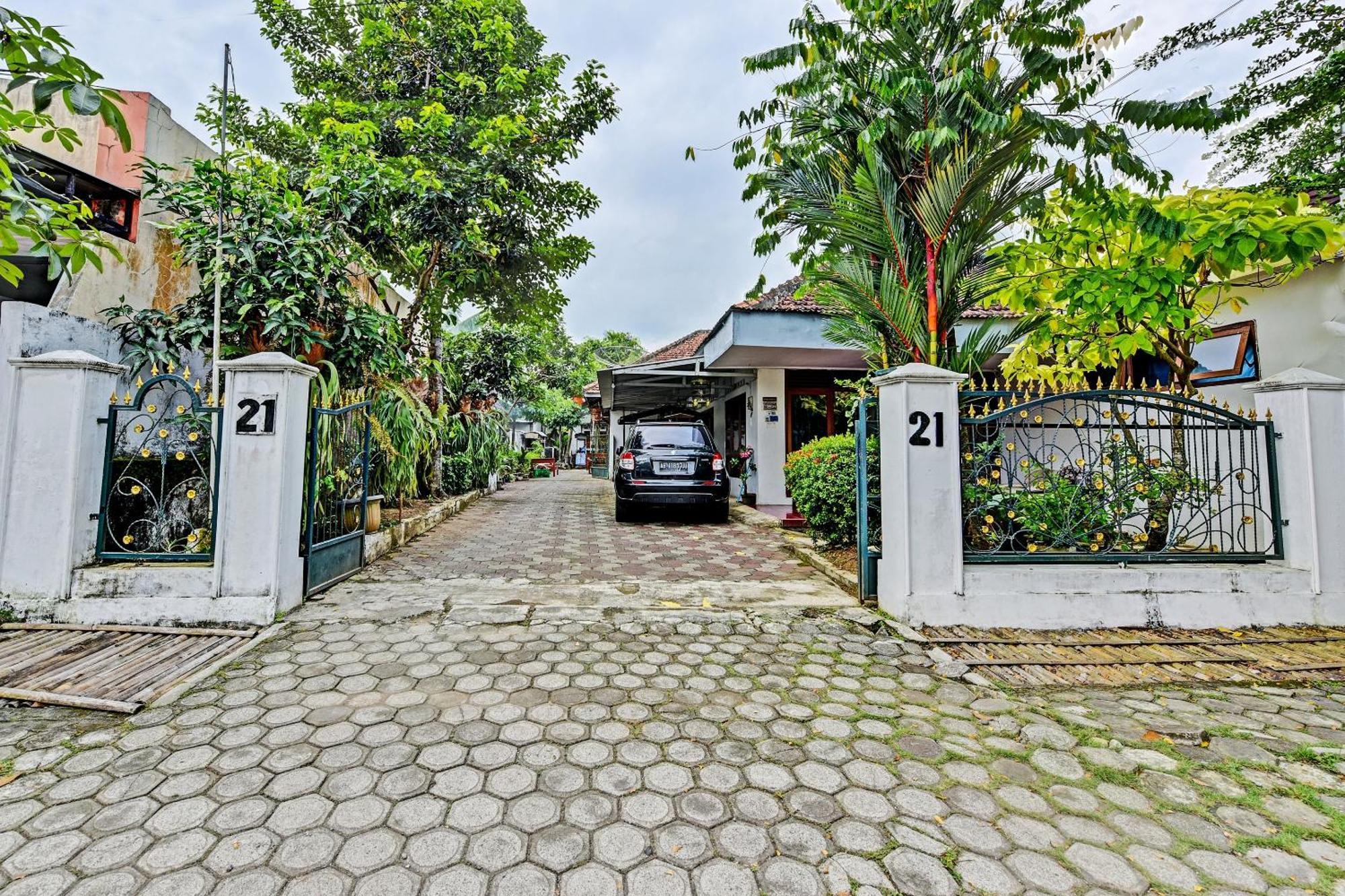 Spot On 91372 Wisma Bulin Purwokerto Exterior photo